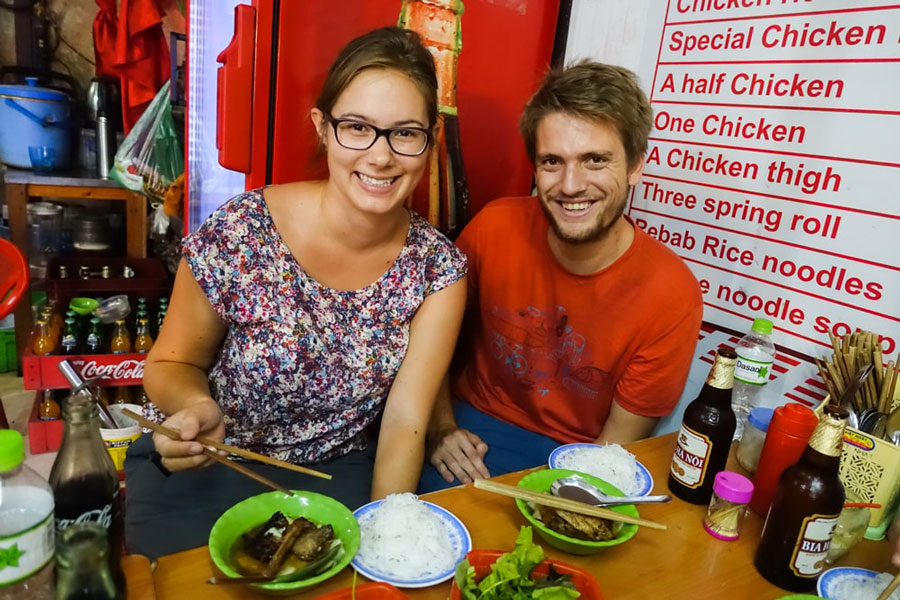 The-Food-on-Foot-street-food-tour-in-Hanoi